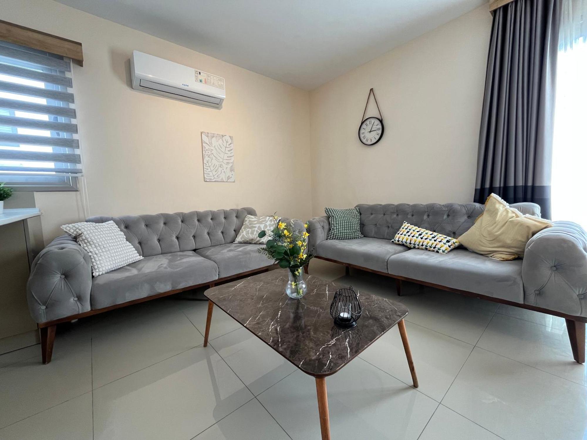 Weekend Apartments 2Br Kyrenia  Exterior photo